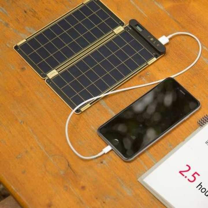 الشواحن الشمسية والهواتف الذكية: هل هي مستقبل الشحن؟